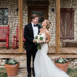 Meet your Posher, Danielle